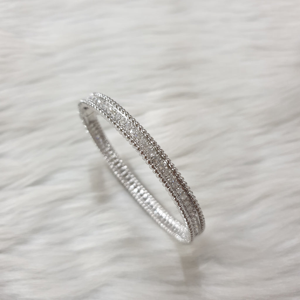 Bangle – 18K White Gold with Diamonds