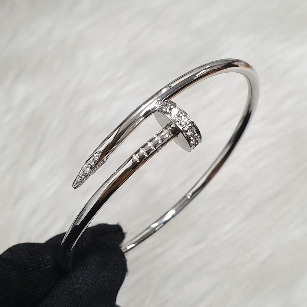 Nail Bangle – 18K White Gold with Diamonds