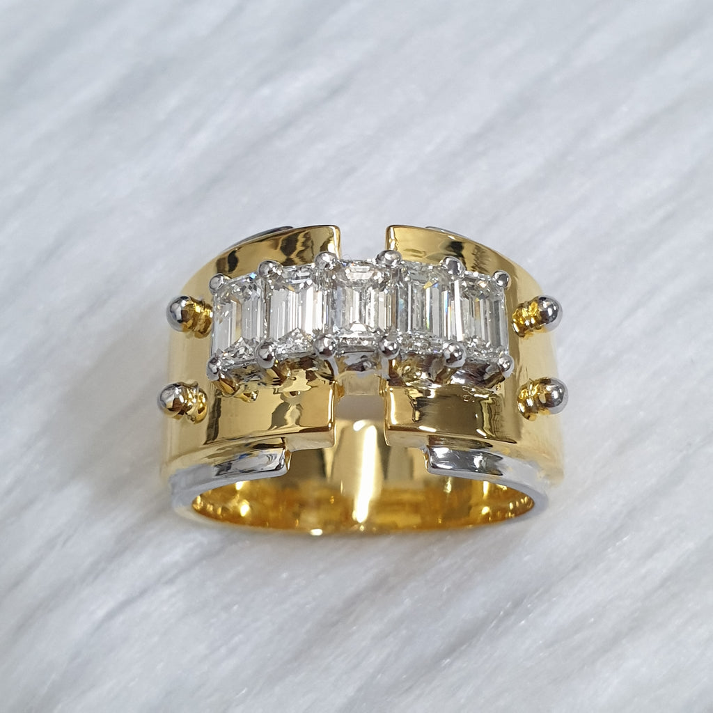 Men's Ring - 14K Yellow Gold
