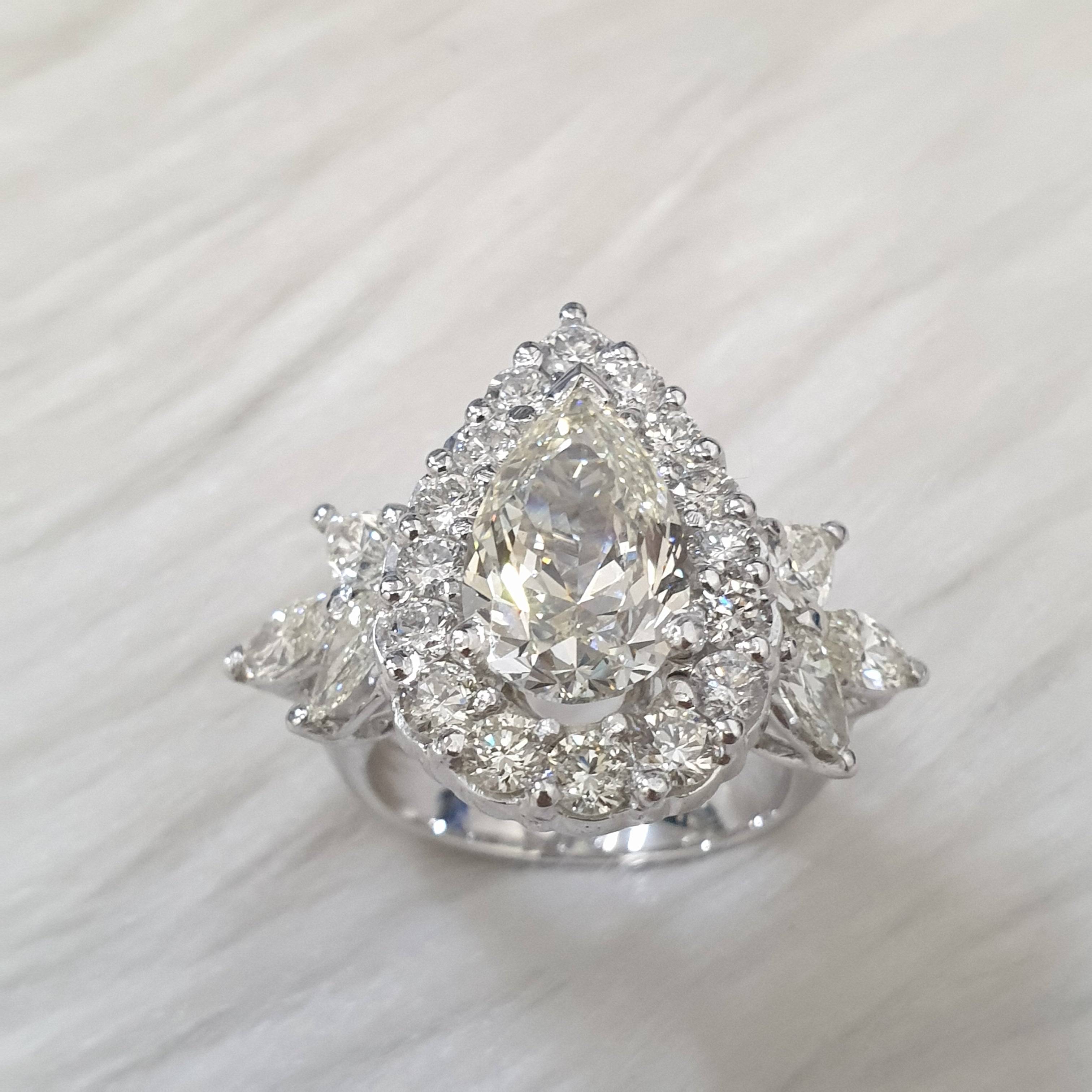 Ring - 14K White Gold