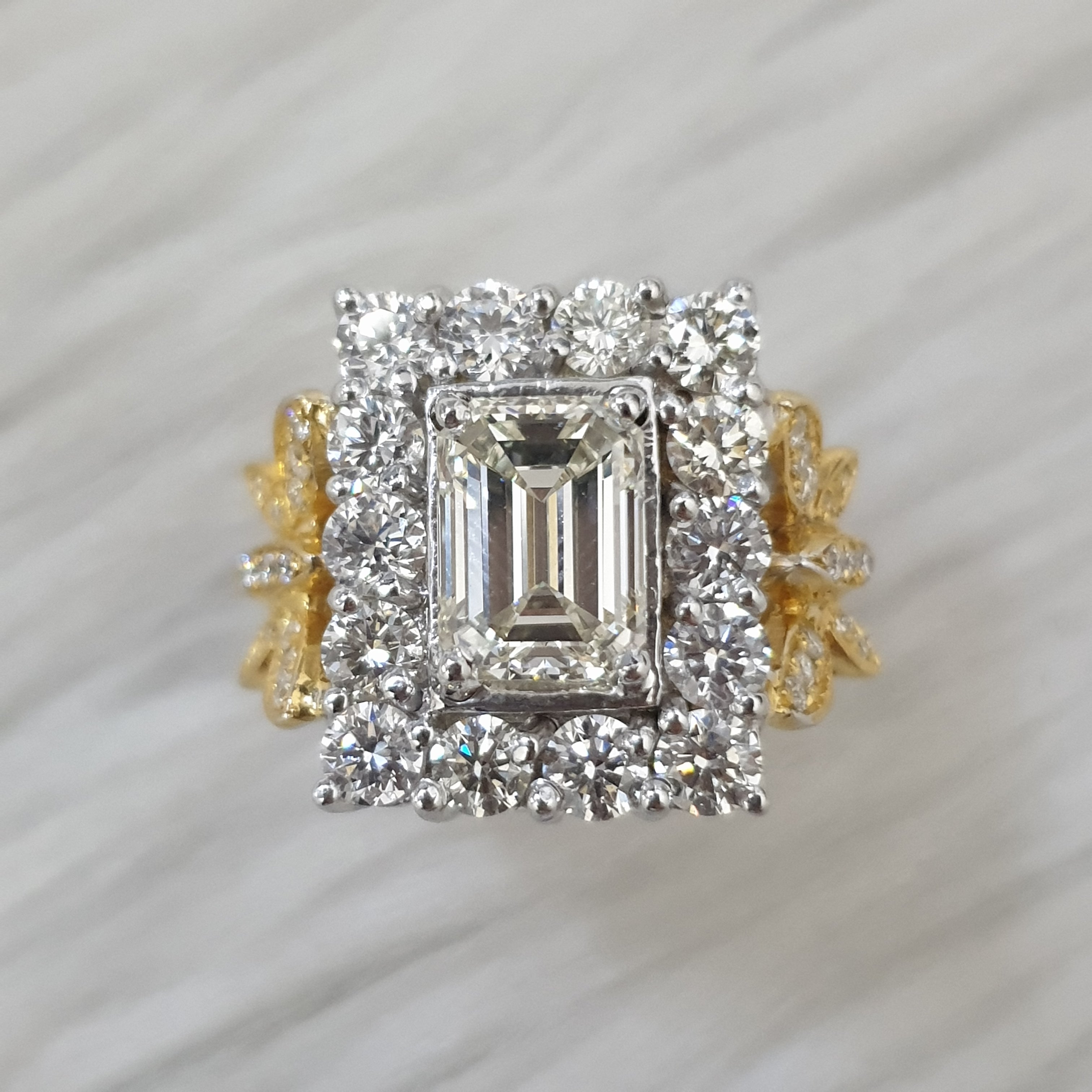 Ring - 14K White / Yellow Gold