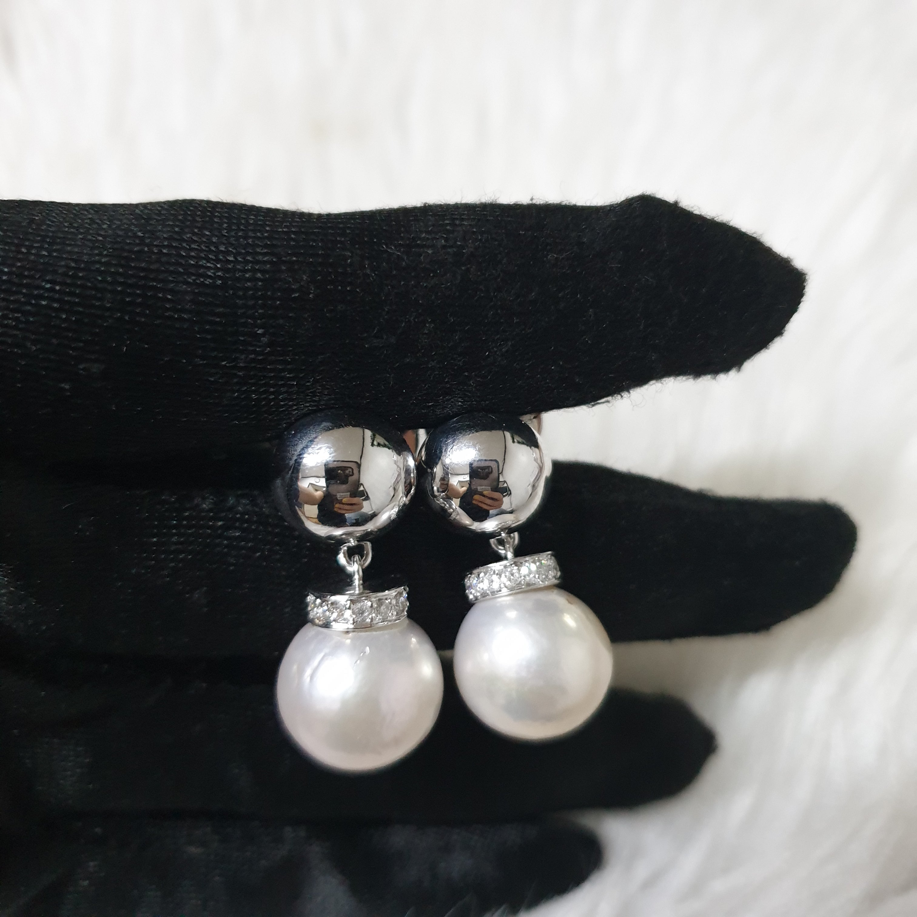 Pearl Earring - 14K White Gold (SOLD - INQUIRE FOR MADE TO ORDER)