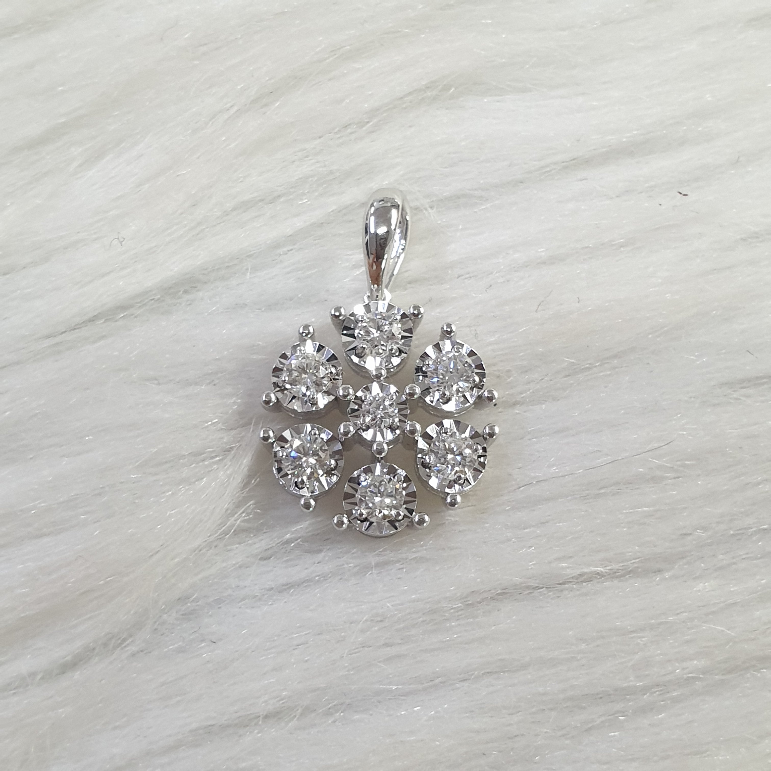 Pendant - 18K White Gold
