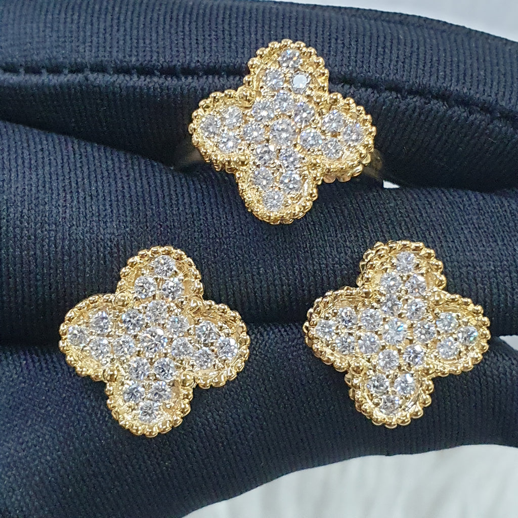 Clover-Shaped Diamond Ring and Earring Set – 18K Yellow Gold (SOLD - INQUIRE FOR MADE TO ORDER)