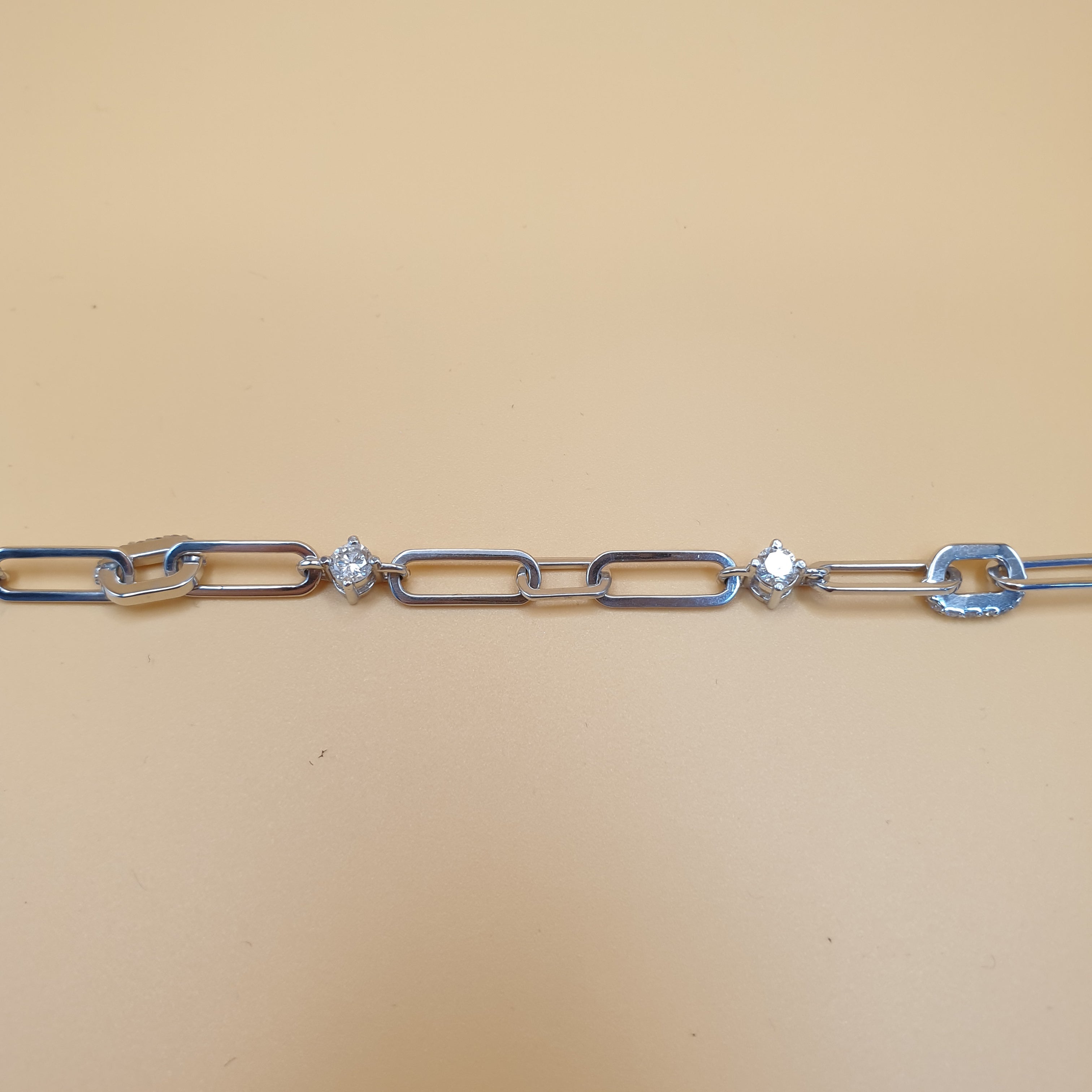 Bracelet - 18K White Gold