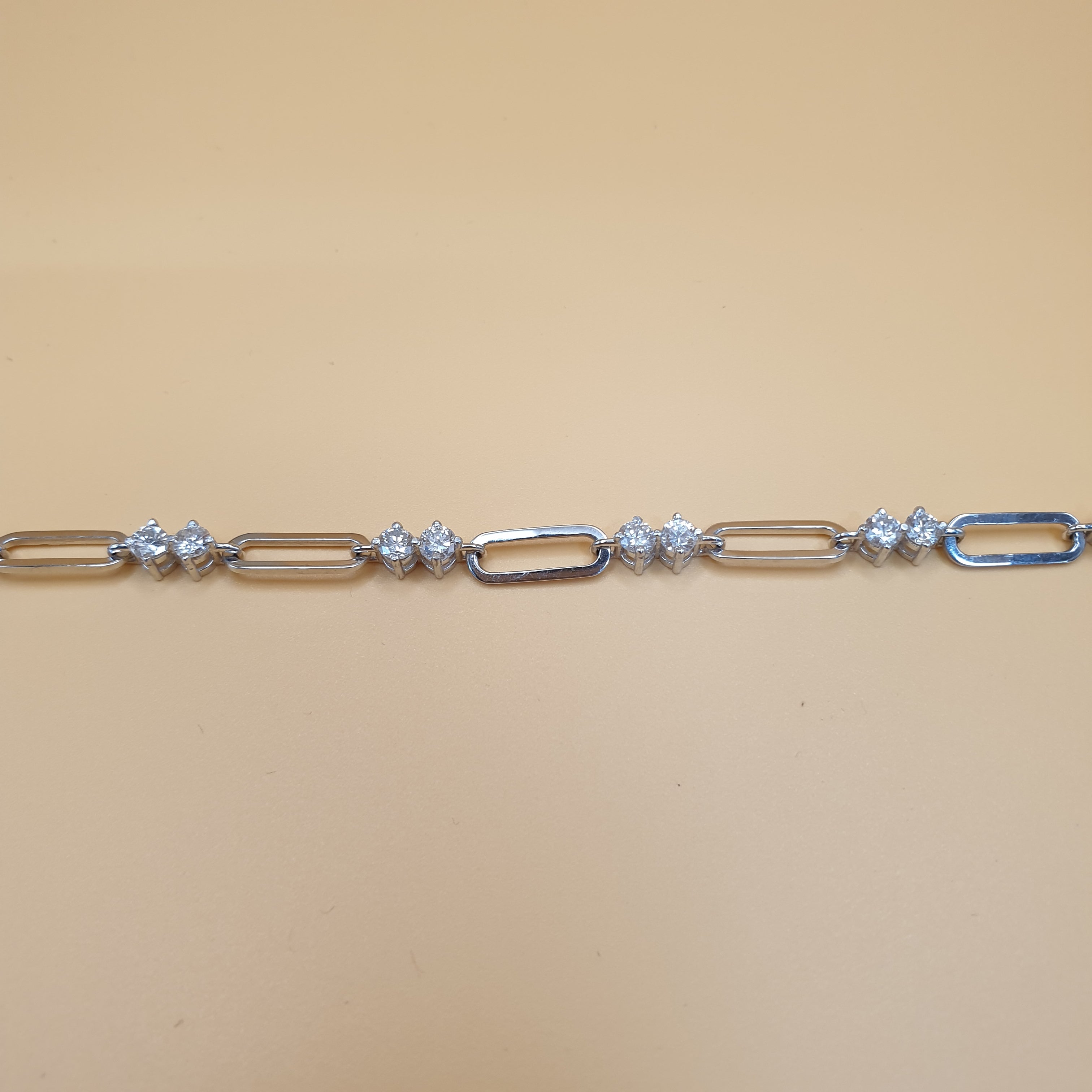 Bracelet - 18K White Gold