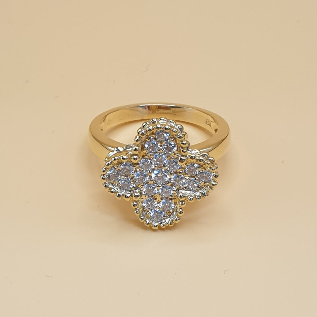 Clover-Shaped Diamond Ring and Earring Set – 18K Yellow Gold (SOLD - INQUIRE FOR MADE TO ORDER)