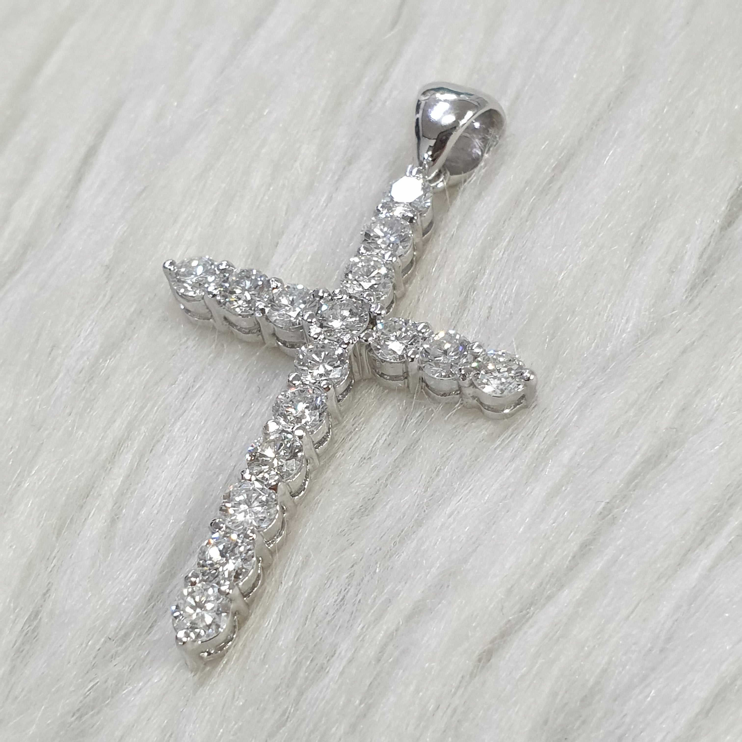Cross Pendant - 14K White Gold (SOLD - INQUIRE FOR MADE TO ORDER)
