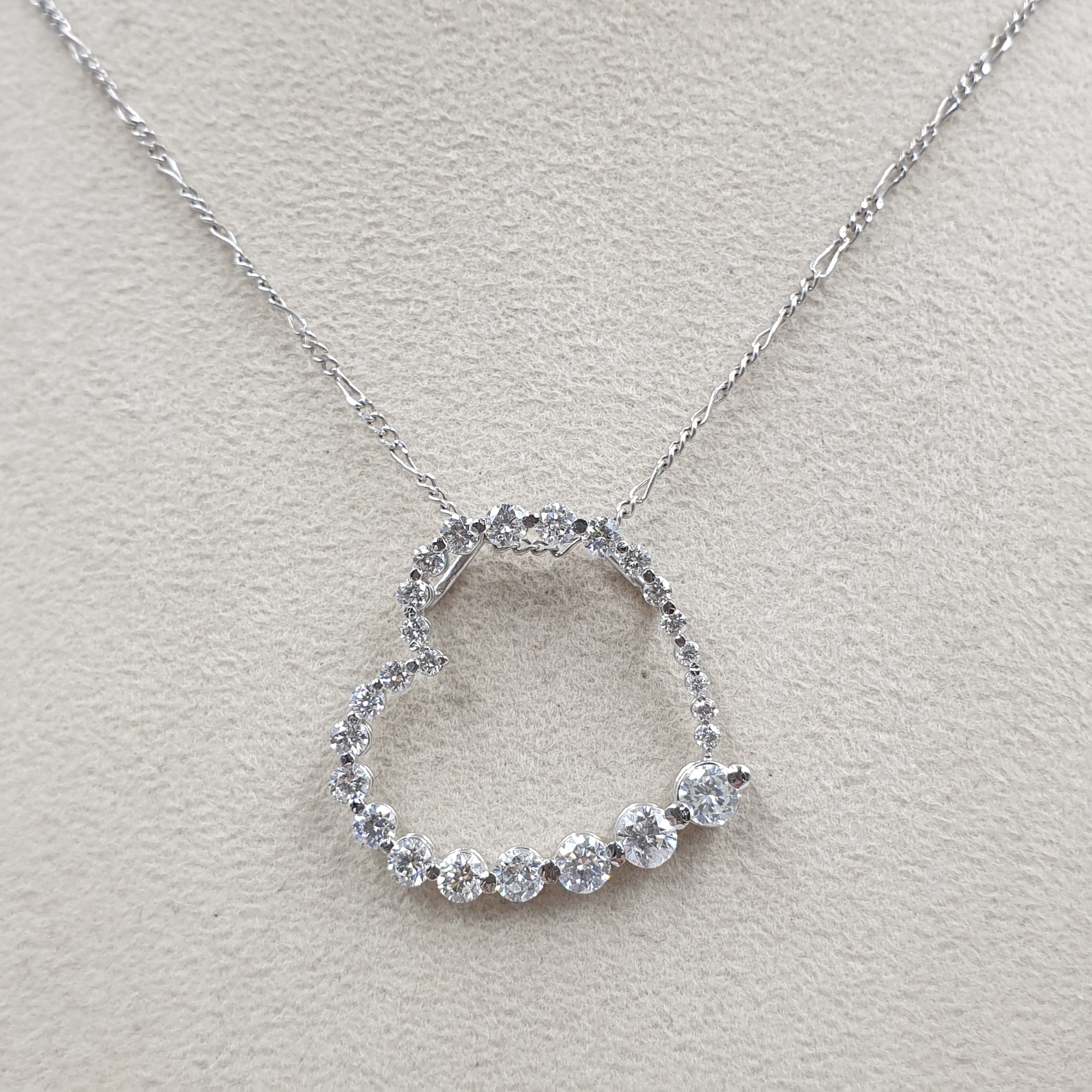 Heart Pendant - 18K White Gold