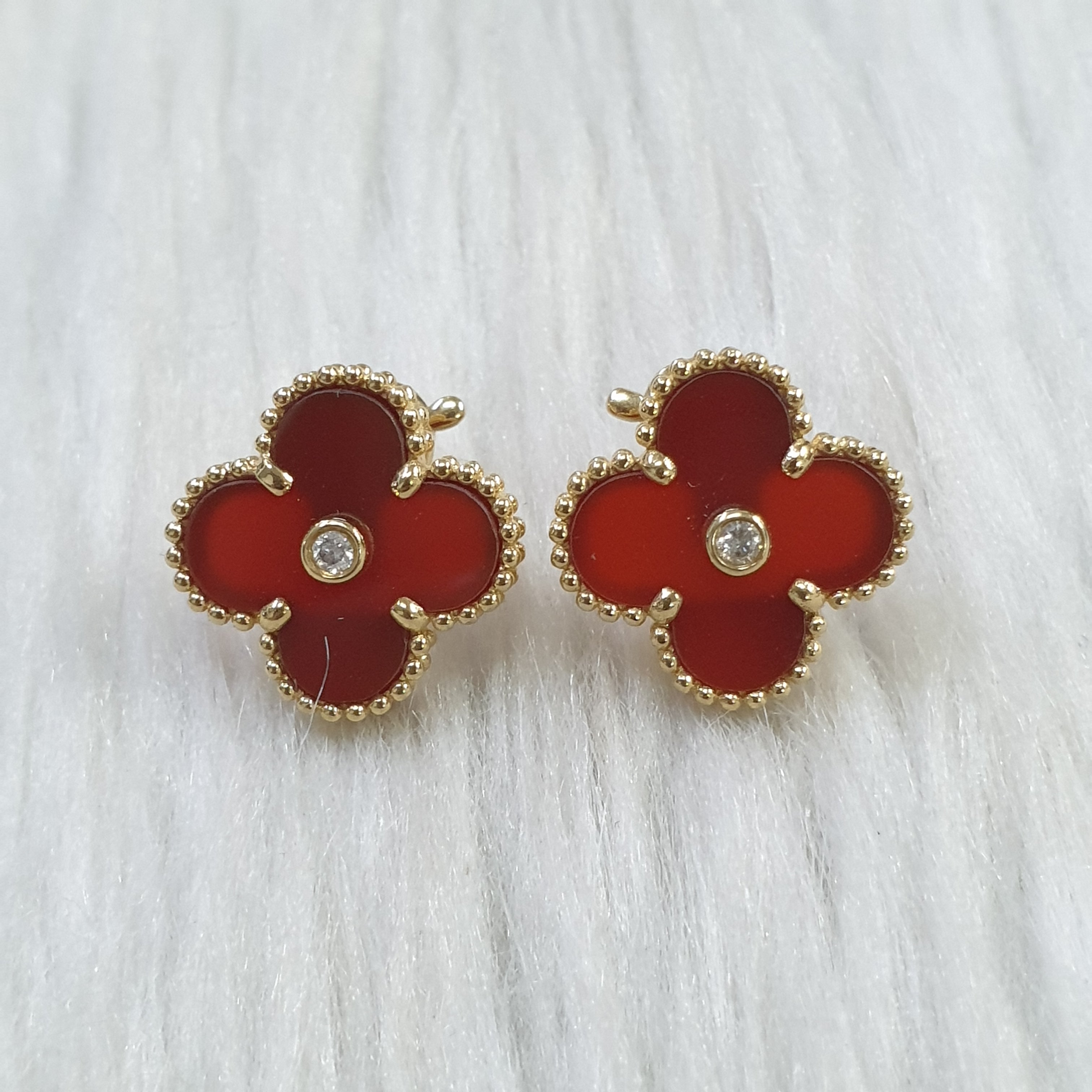 Clover Pair Earring - 18K Yellow Gold