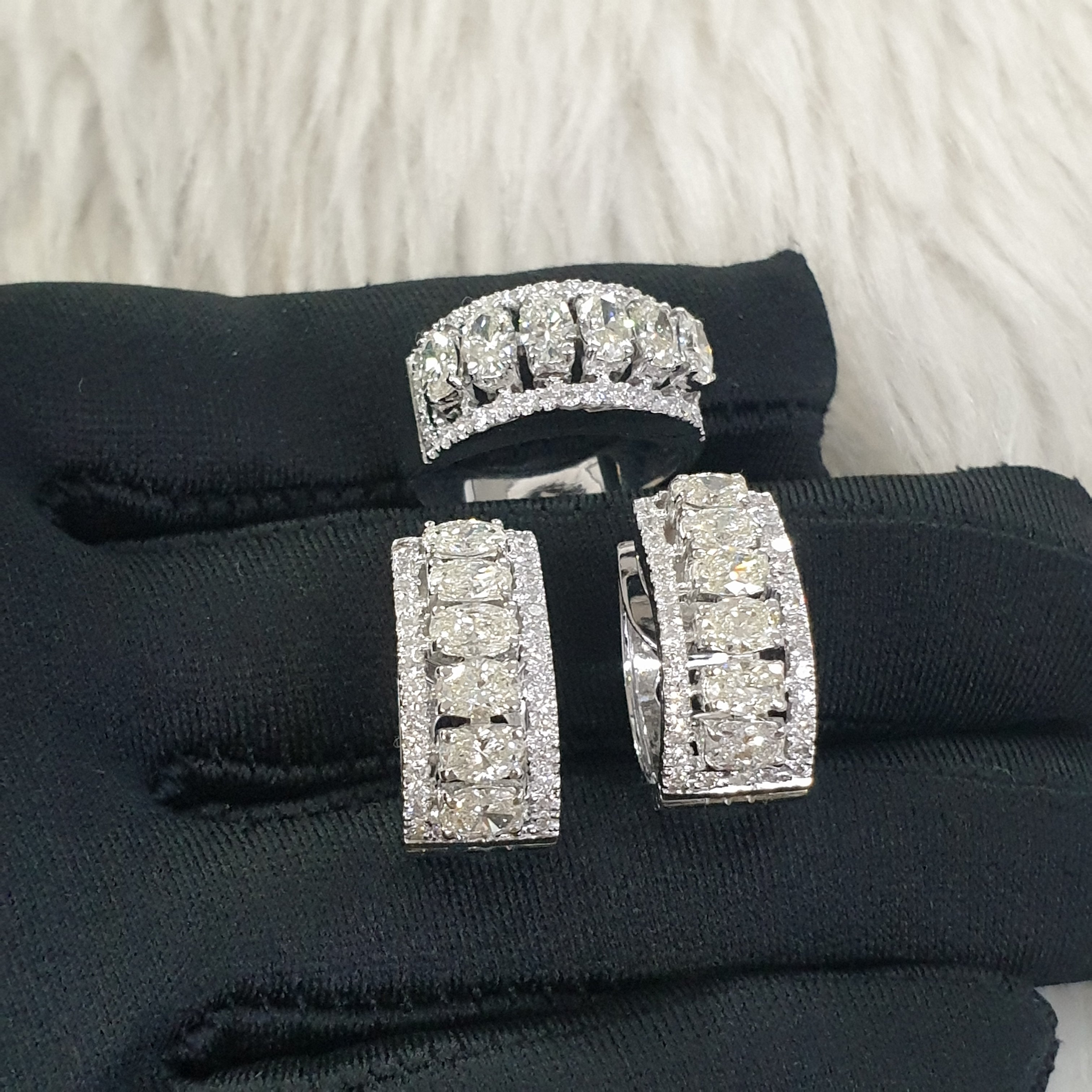 Creole Oval Terno - 14K White Gold