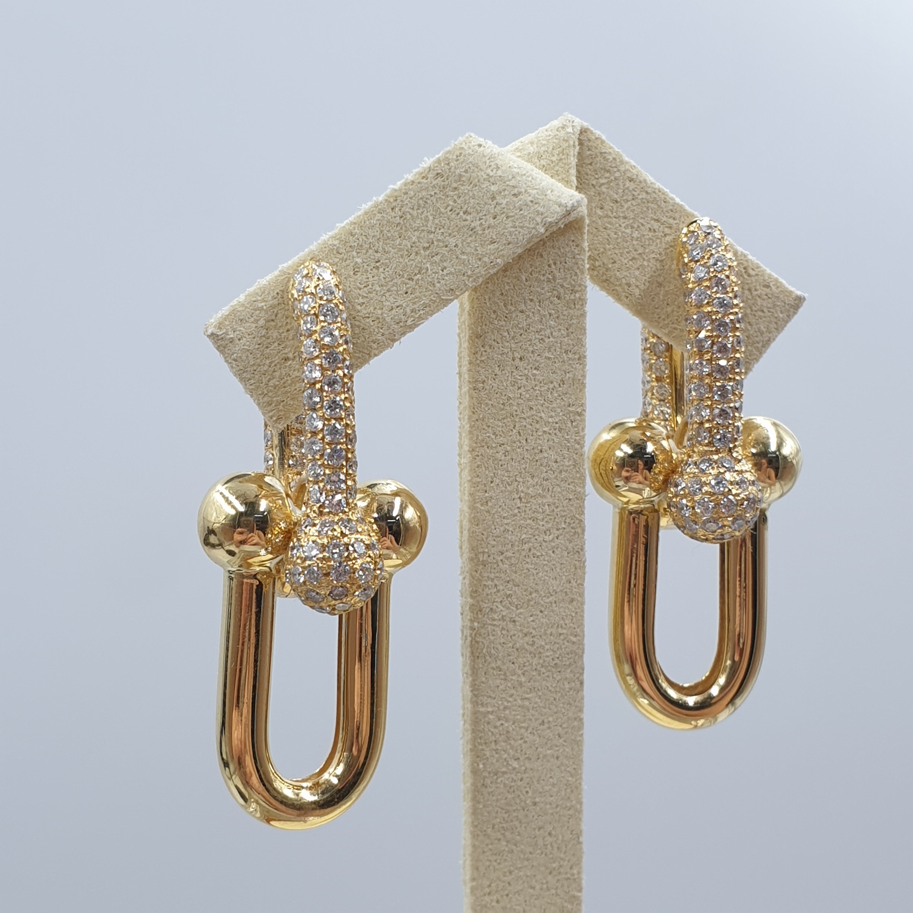 Hardware Pair Earring - 18K Yellow Gold
