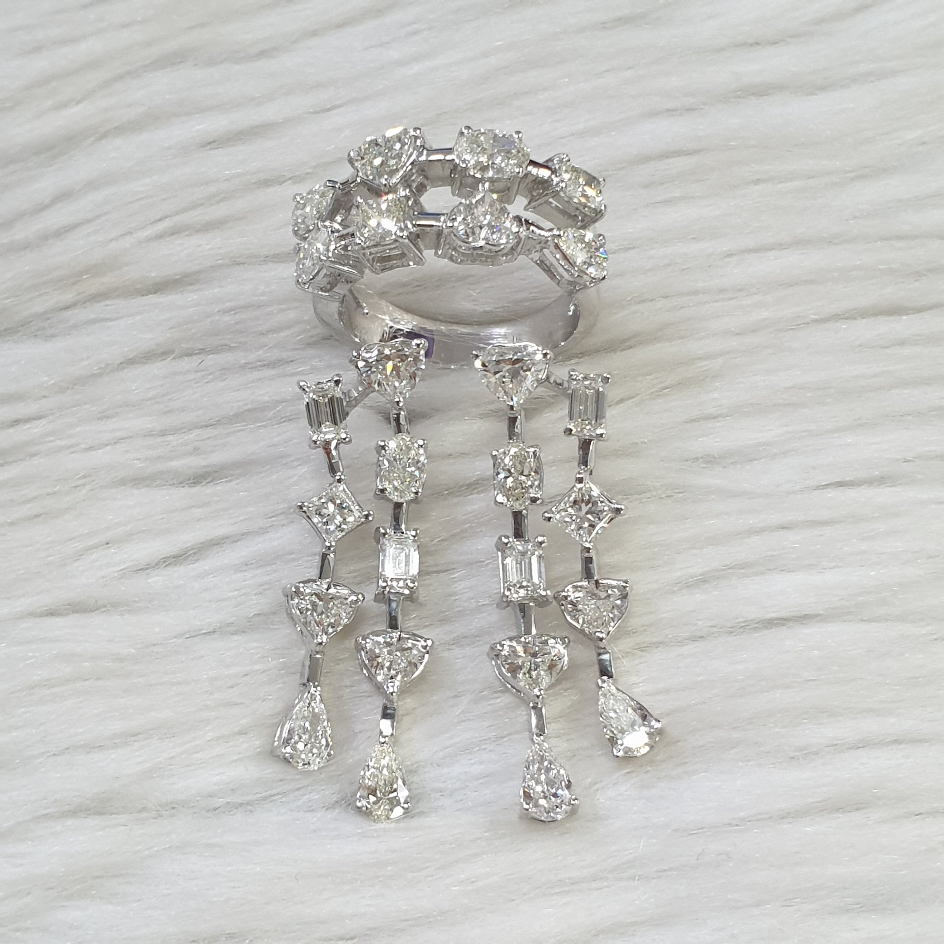 Dangling Terno - 14K - White Gold