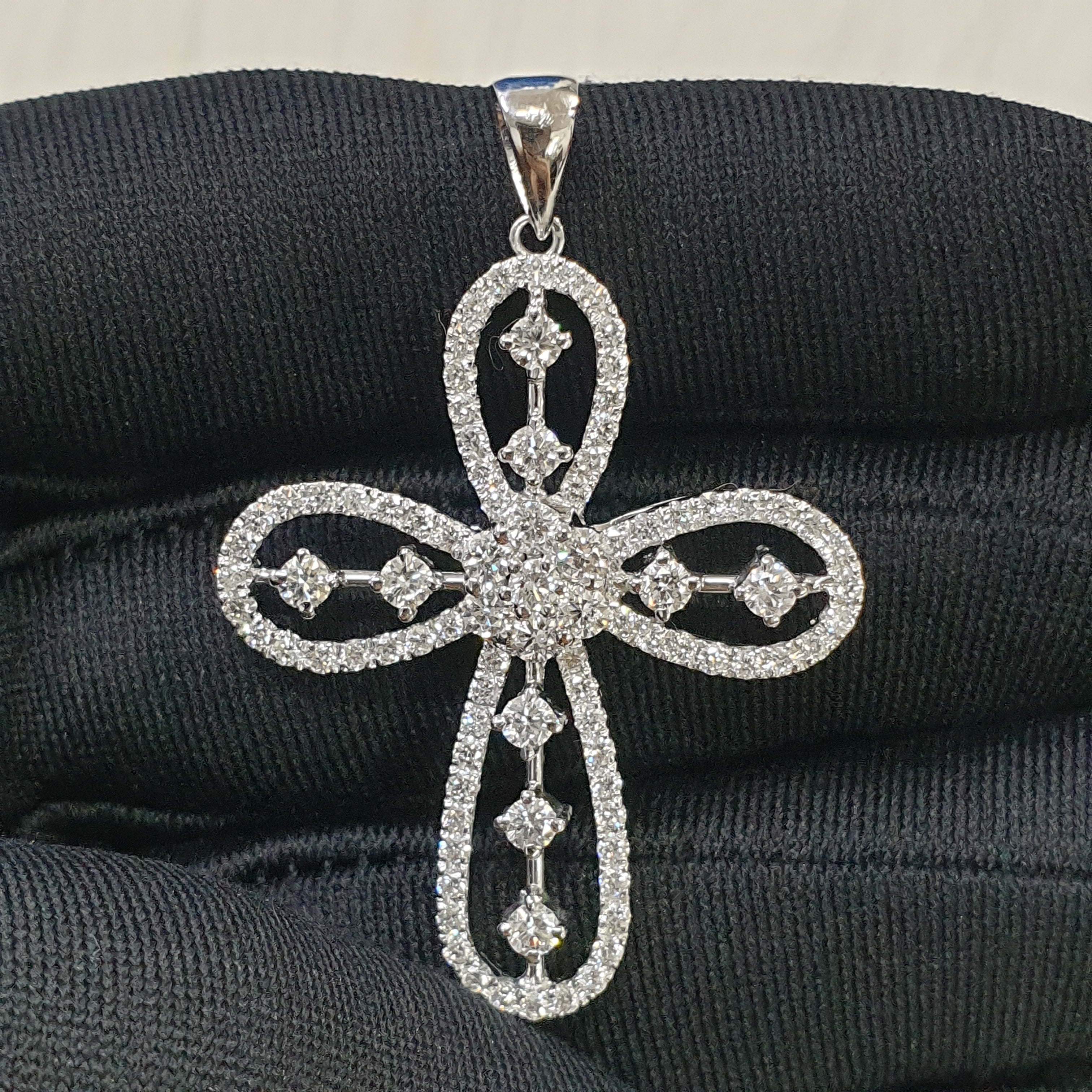 Cross Pendant -14K White Gold