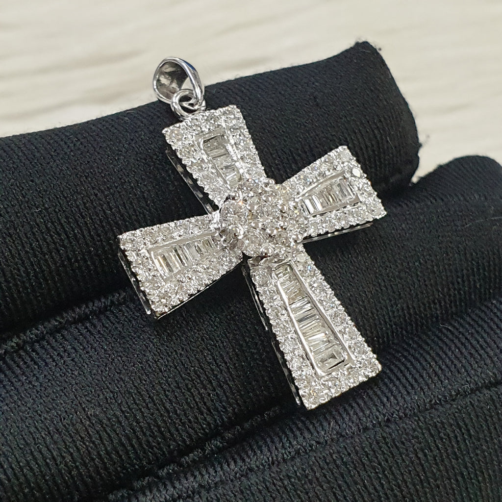Cross Pendant - 14K White Gold