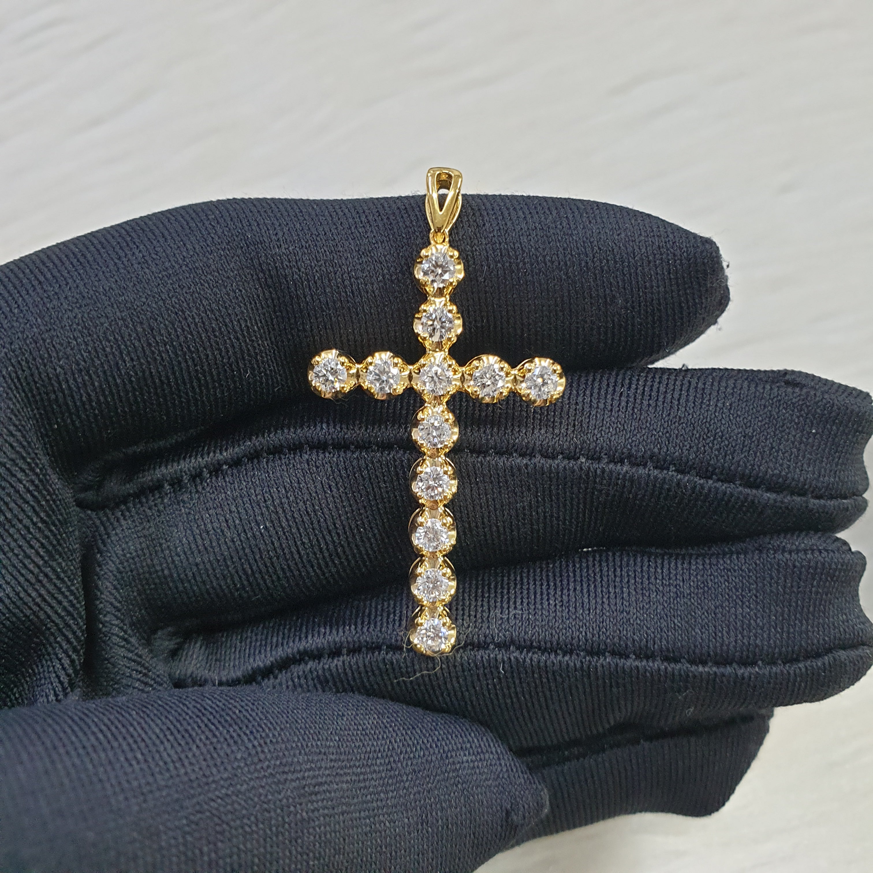 Cross Pendant - 18K Yellow Gold