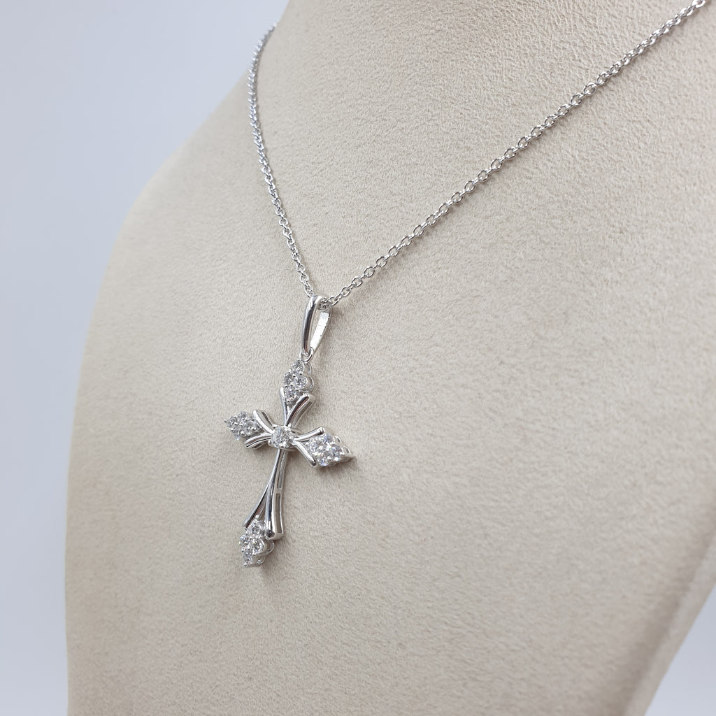 Cross Pendant with Chain - 18K White Gold