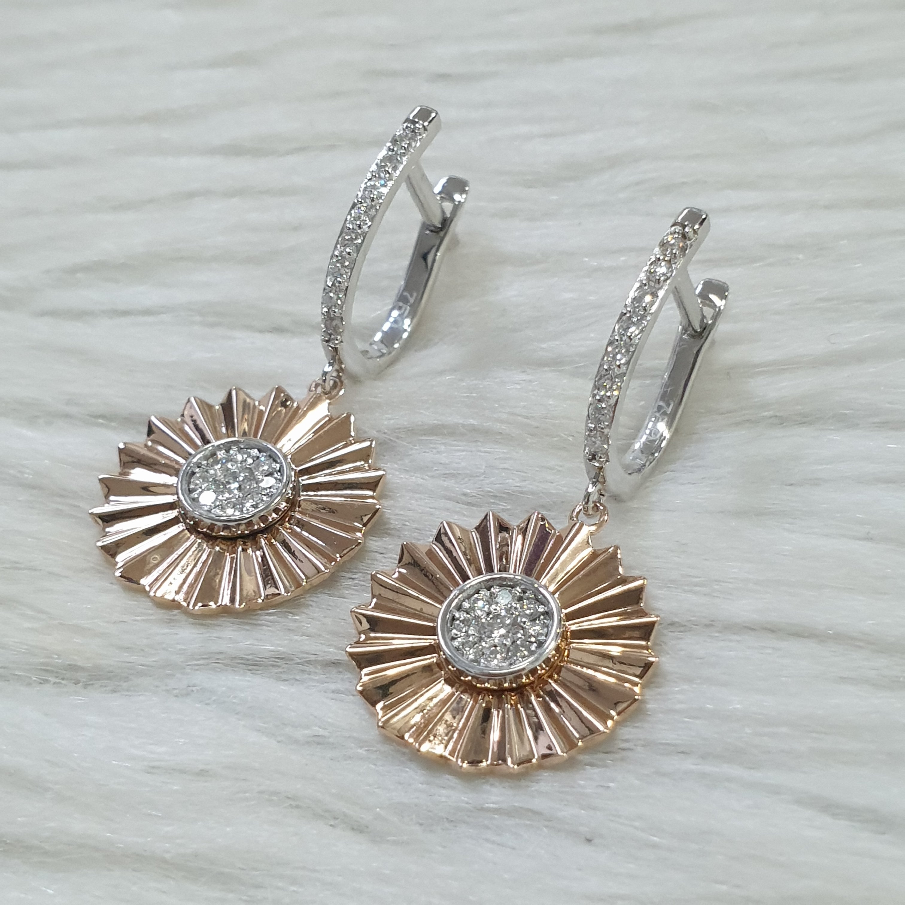 Dangling Pair Earring - 18K Rose Gold/White Gold