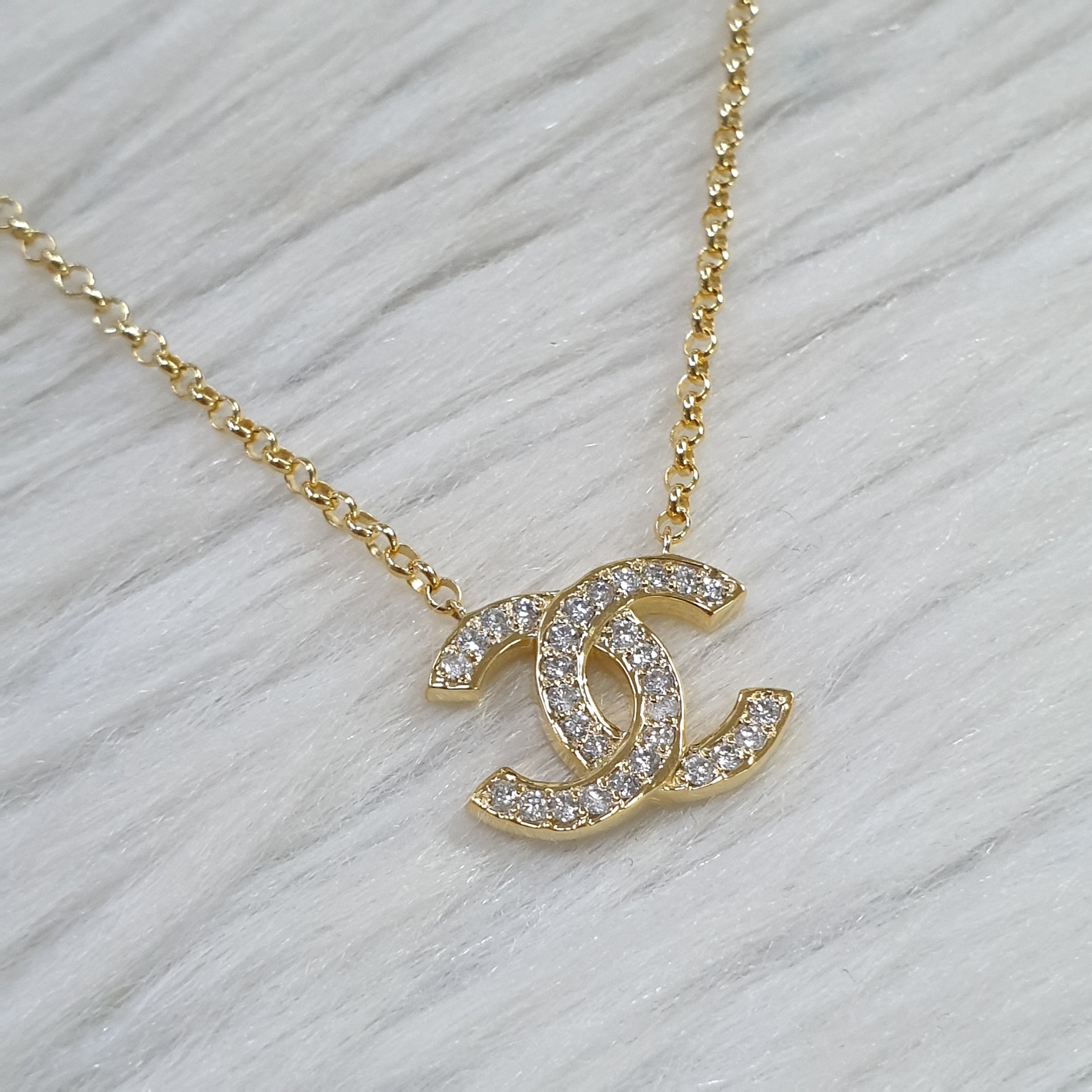 Necklace - 18K Yellow Gold