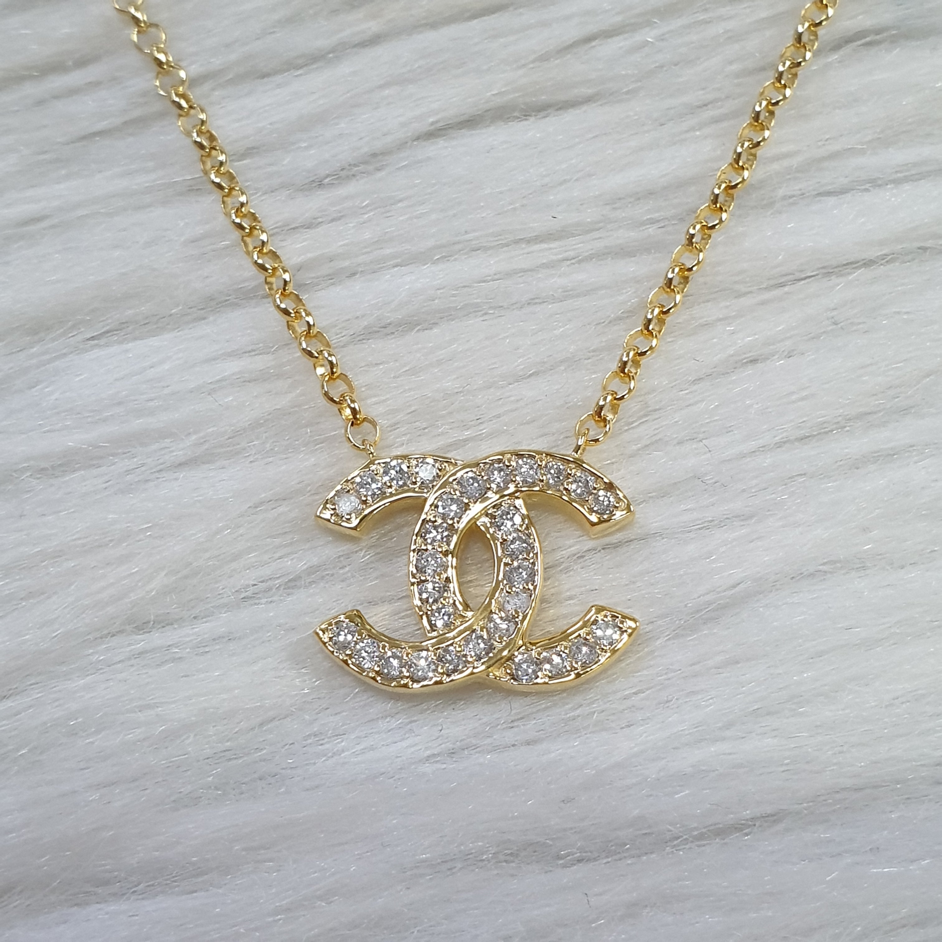 Necklace - 18K Yellow Gold