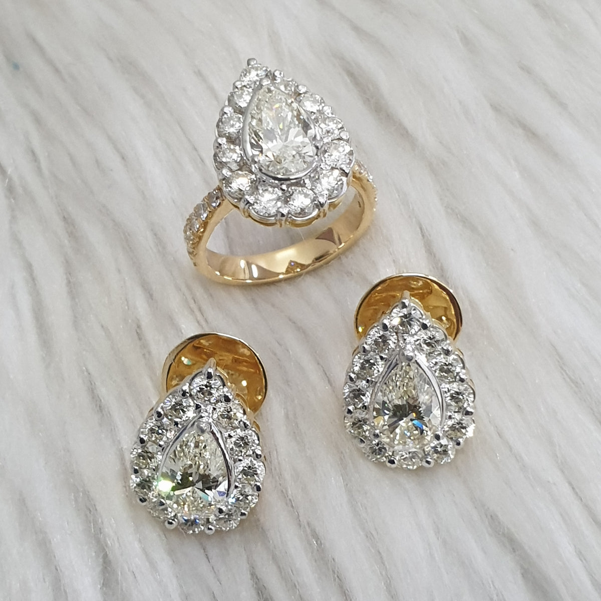 Pear-shaped Halo Terno - 14K White Gold