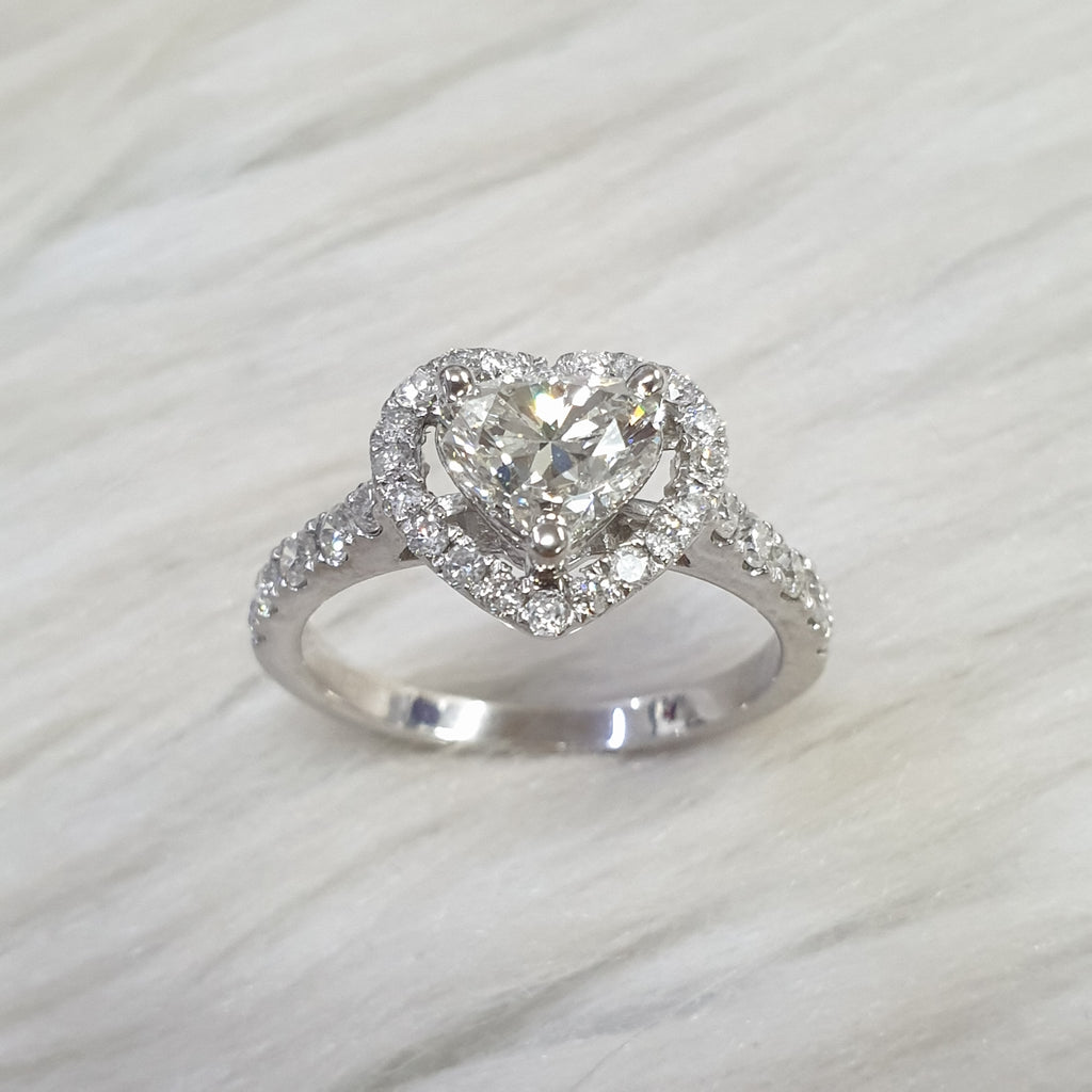 Ladies Ring Heart - 18K White Gold