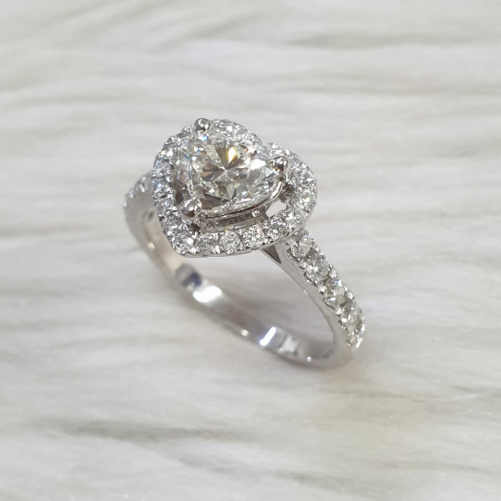 Ladies Ring Heart - 18K White Gold