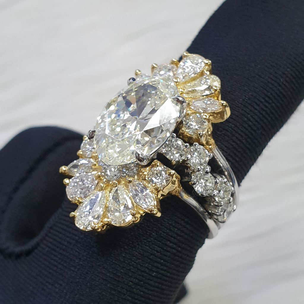 Detachable Oval Ring - 14K White Gold / Yellow Gold