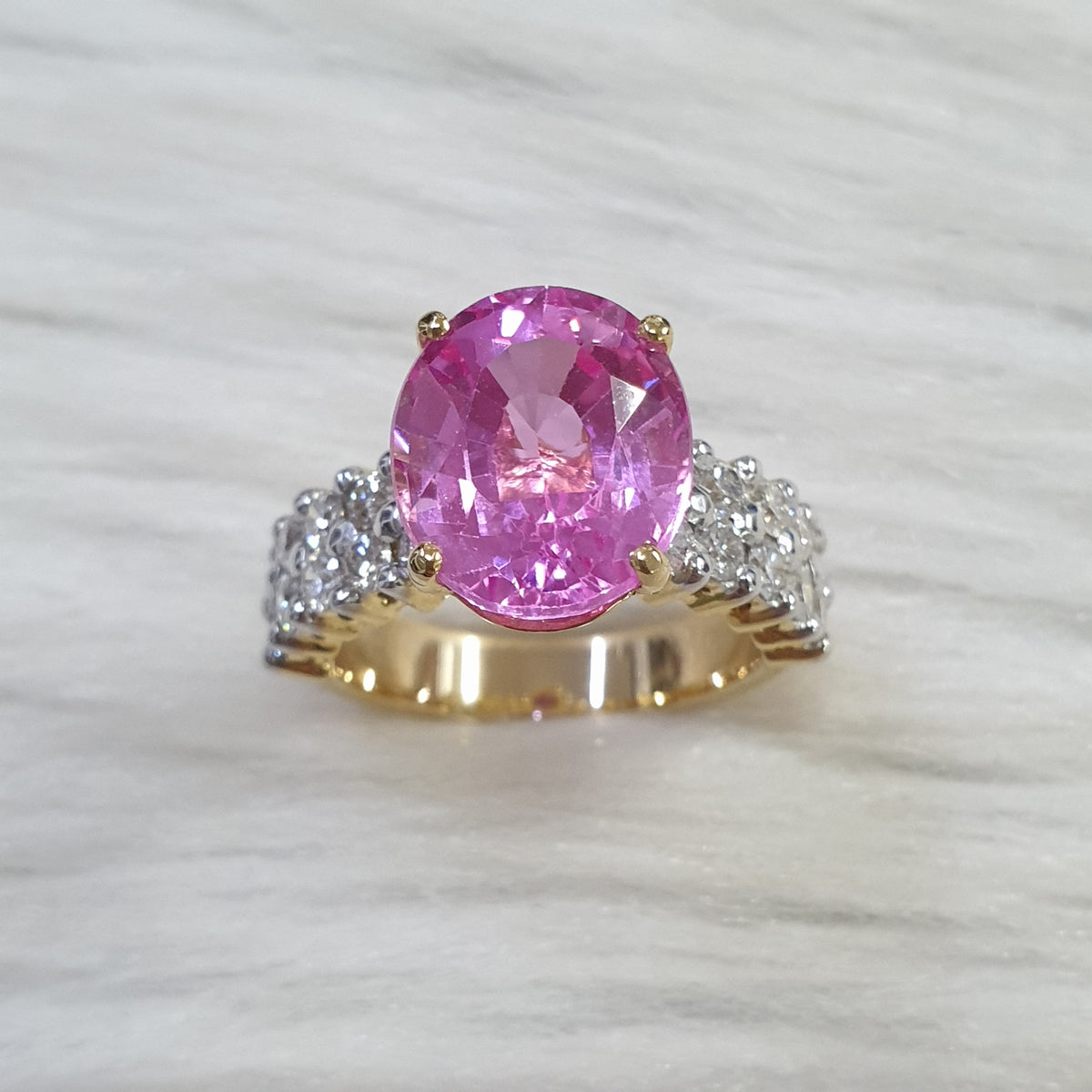 Oval Pink Sapphire Ring - 14K Yellow Gold