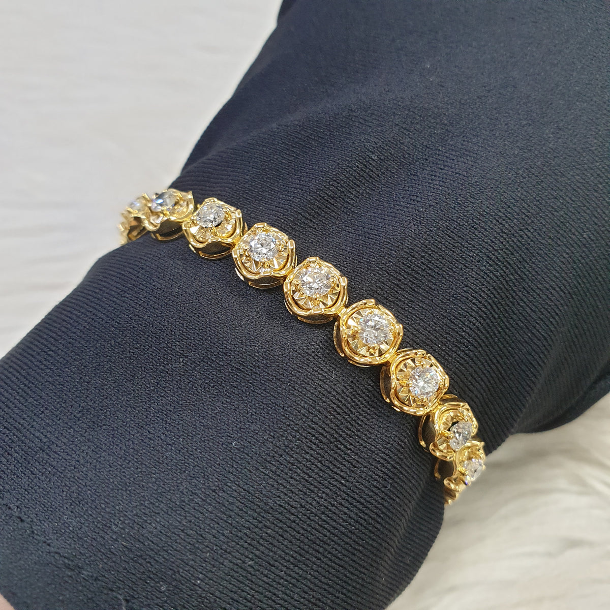 Diamond Bracelet - 18K Yellow Gold