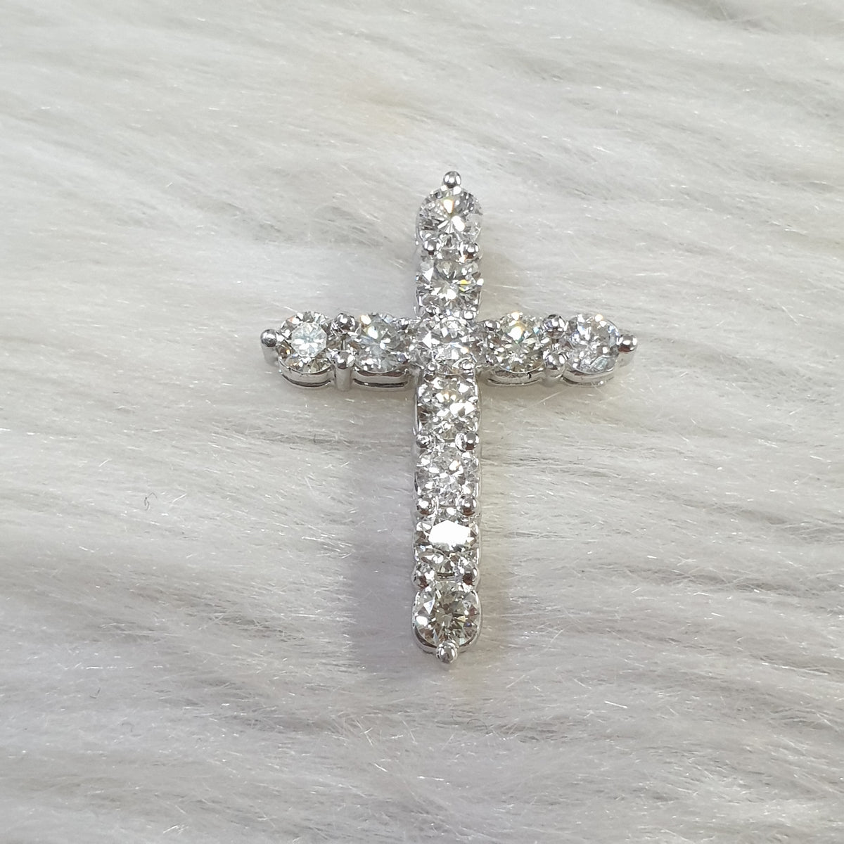 Cross Pendant - 14K White Gold