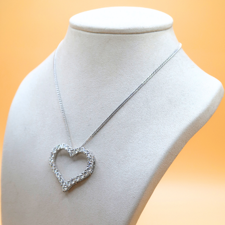 Diamond Heart Necklace – 18K White Gold (SOLD - INQUIRE FOR MADE TO ORDER)
