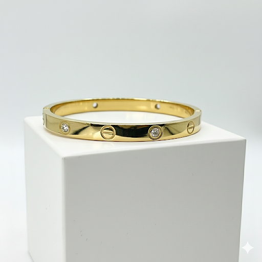 Love Bangle – Yellow Gold with Diamonds