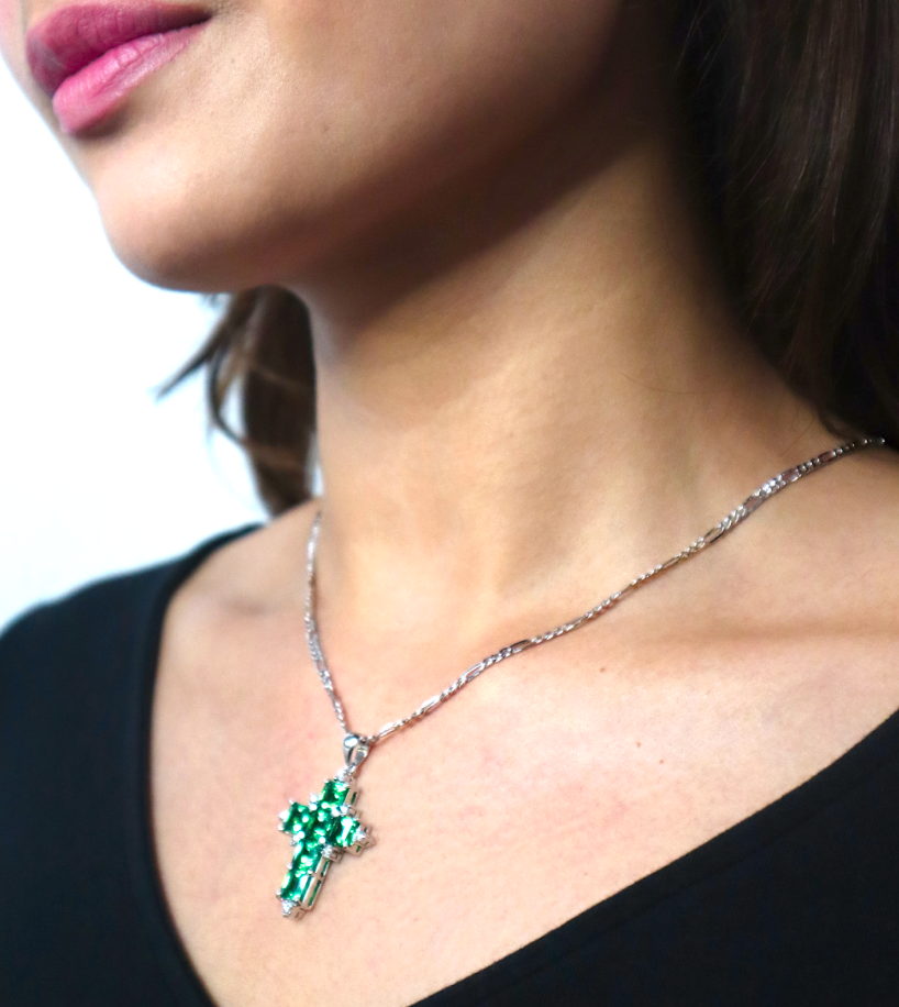 Emerald Cross Pendant – 14K Gold with Diamonds