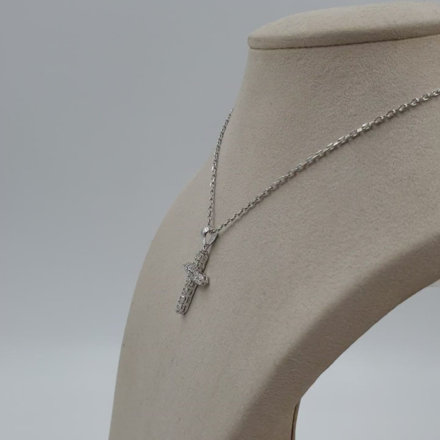Cross Pendant - 14K White Gold