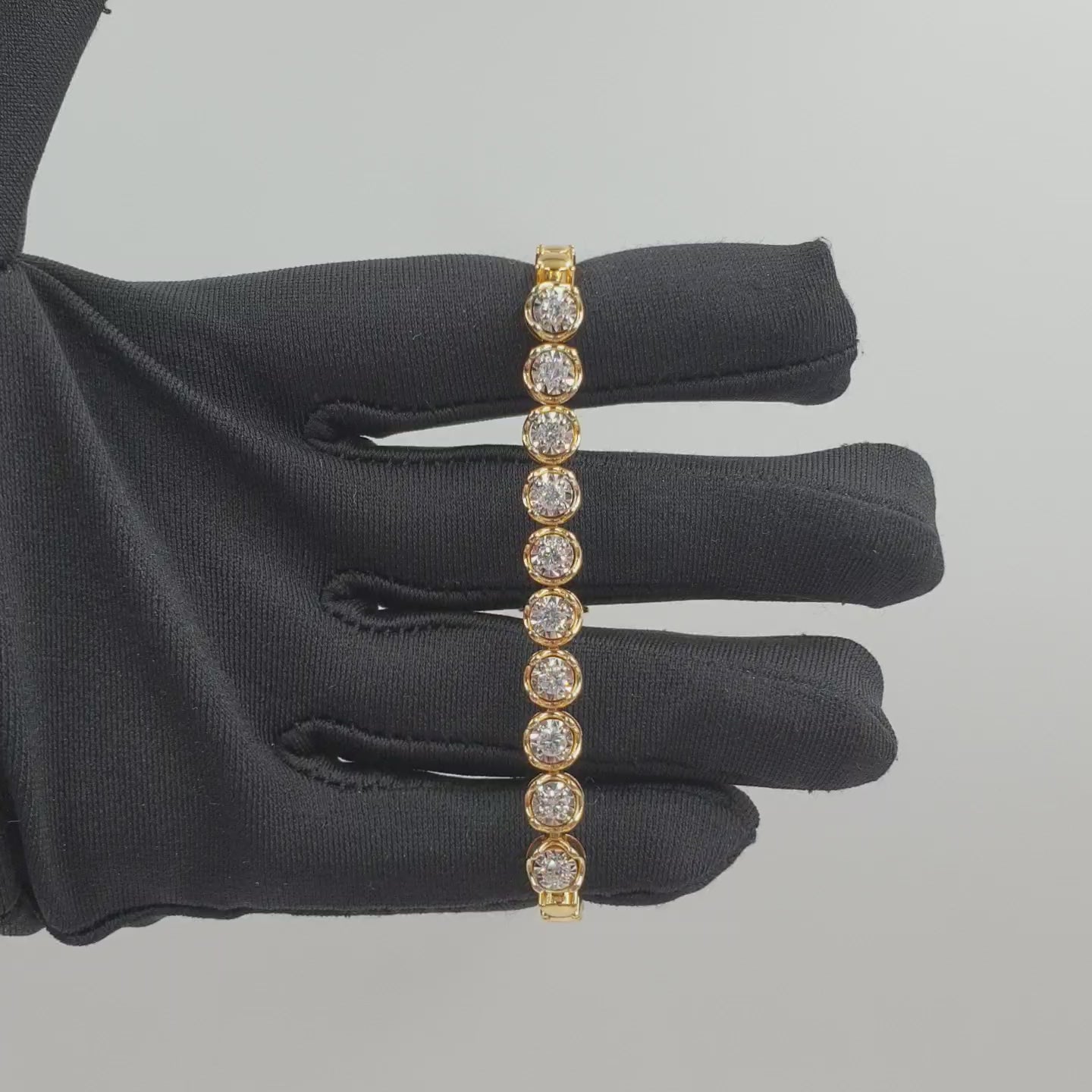 Tennis Bracelet - 18K Yellow Gold