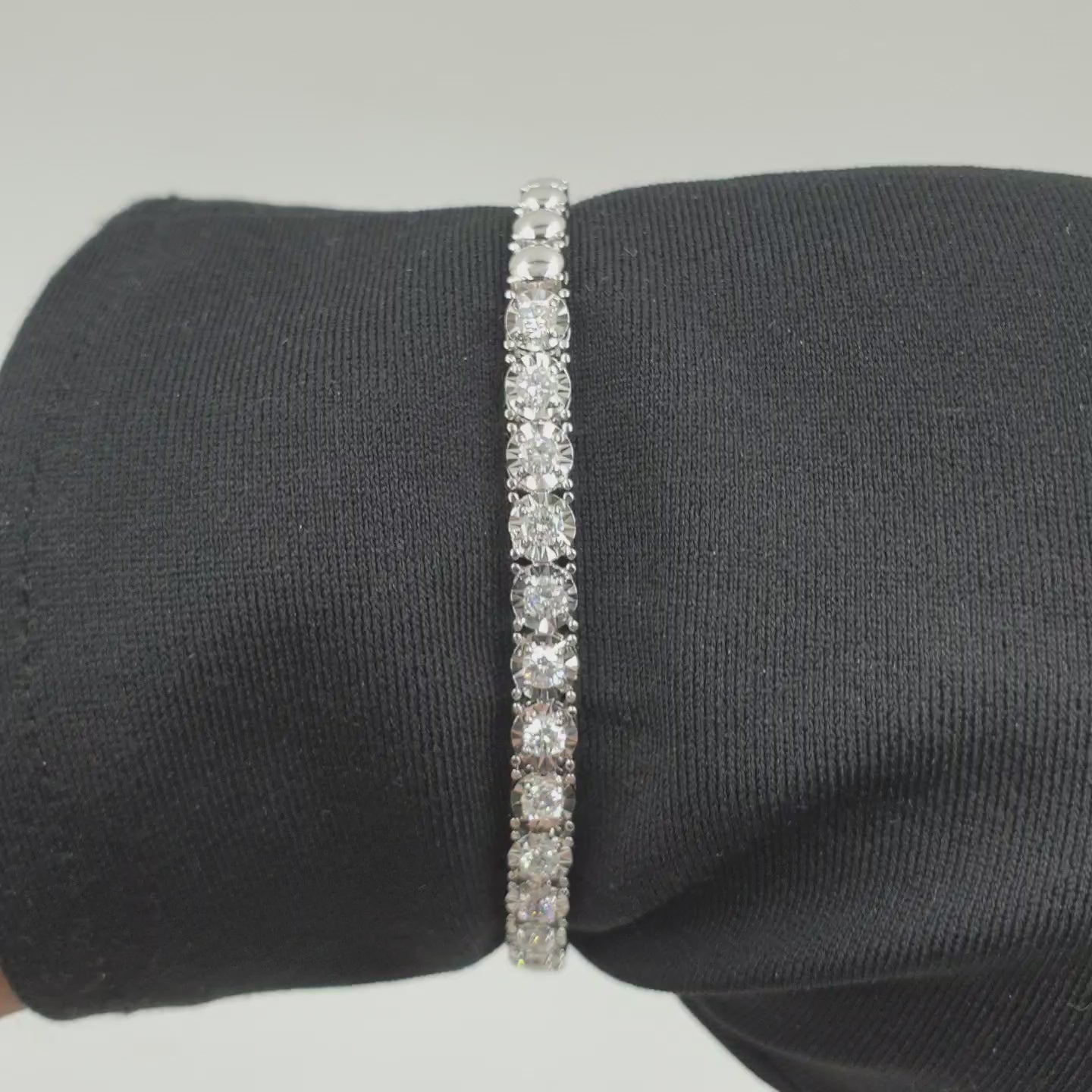Tennis Bracelet - 18K White Gold
