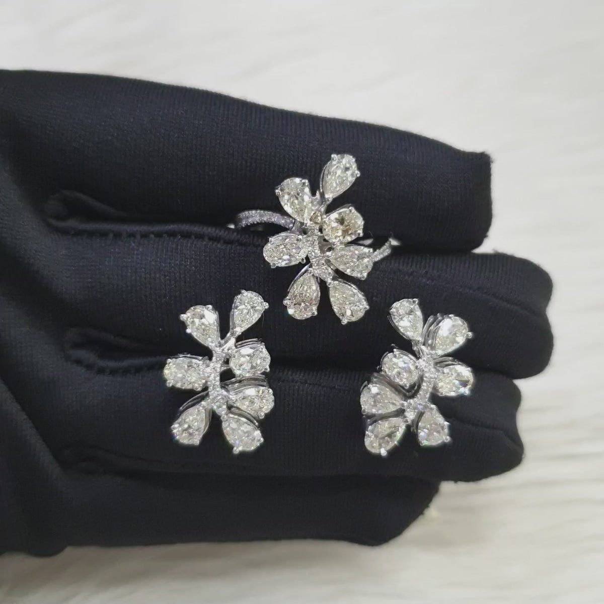 Fancy Cluster Terno - 14K White Gold