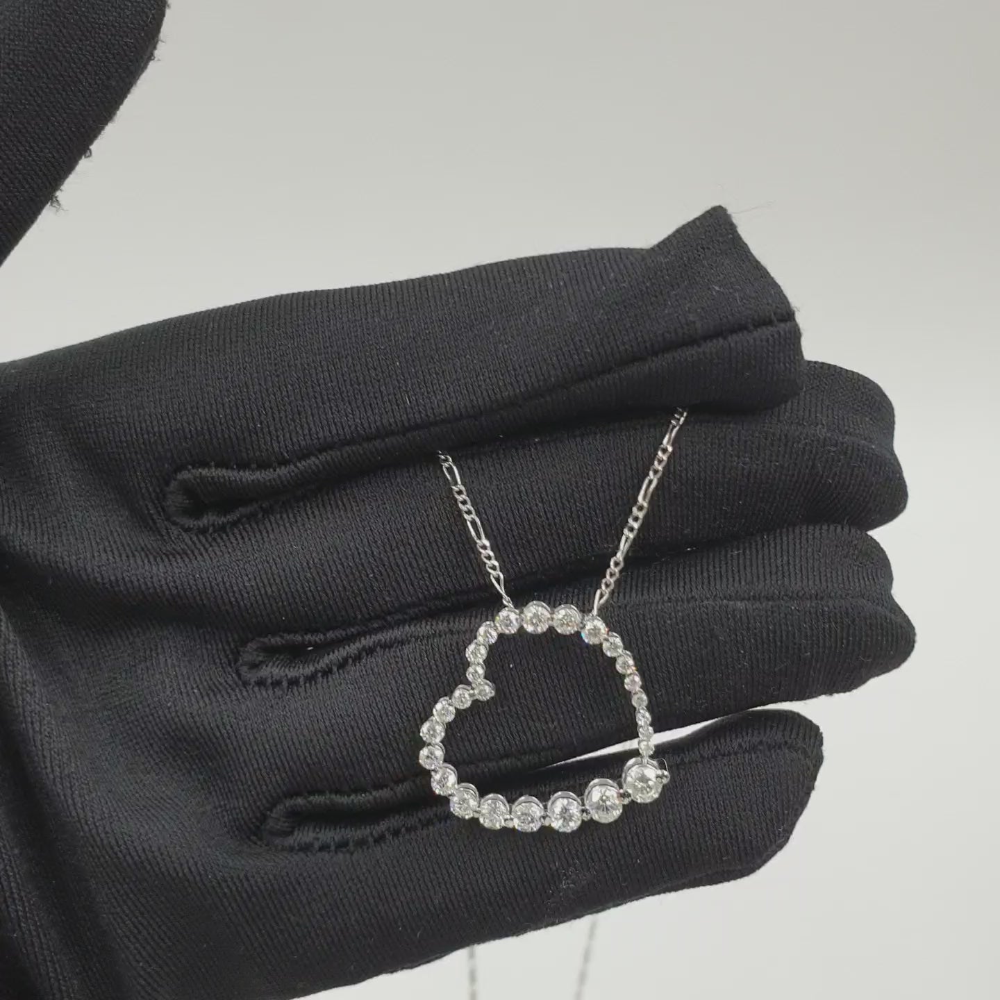 Heart Pendant - 18K White Gold