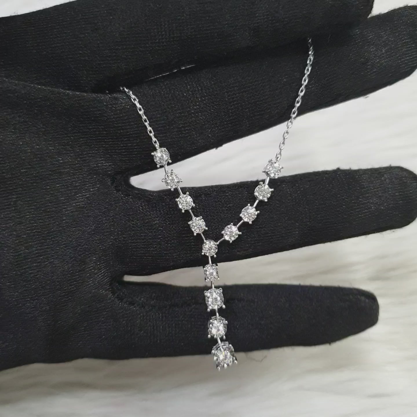Y NECKLACE - 18K White Gold