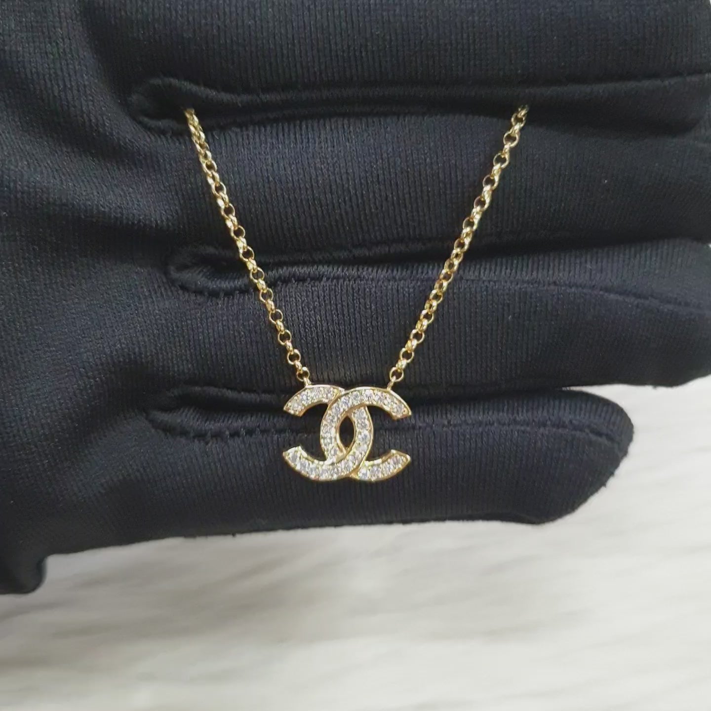 Necklace - 18K Yellow Gold